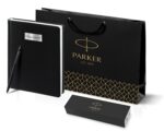 Подарочный набор: Шариковая ручка Parker Jotter XL SE20 Monochrome в подарочной упаковке, цвет: Black, стержень: Mblue и Ежедневник недатирован 13