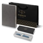 Подарочный набор: Ручка роллер Parker IM Premium T318 Blue Grey CT, цвет чернил черный и ежедневник серого цвета