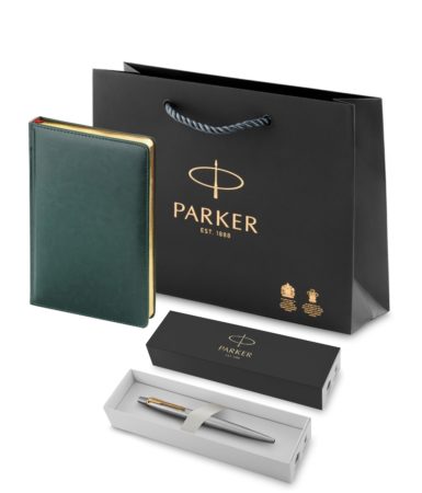 Подарочный набор: Шариковая ручка Parker Jotter Essential, St. Steel GT, стержень: Mblue и Ежедневник недатированный коричневый