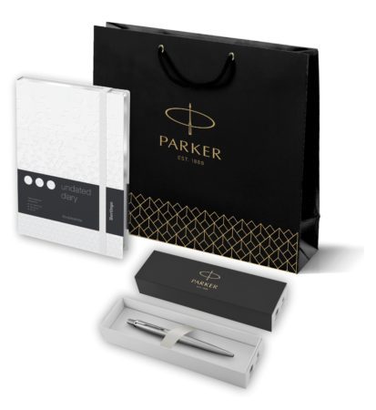 Подарочный набор: Шариковая ручка Parker Jotter Essential, St. Steel GT и Ежедневник  недатированный, коричневый